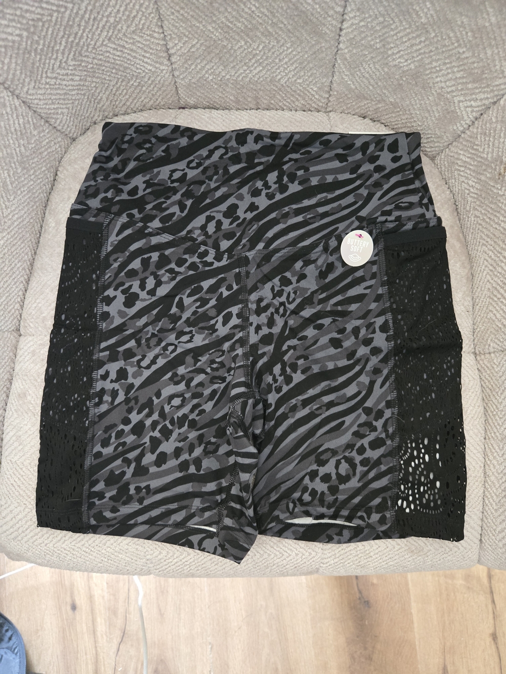 PINK By Victorias Secret Women's Black Gray Animal-Print Active Shorts